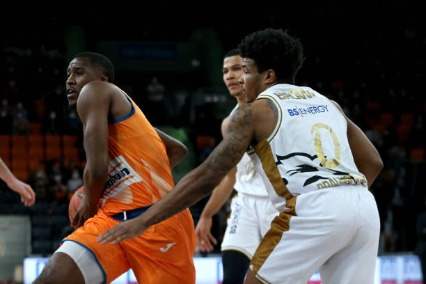 做梦都会笑 做梦都会笑