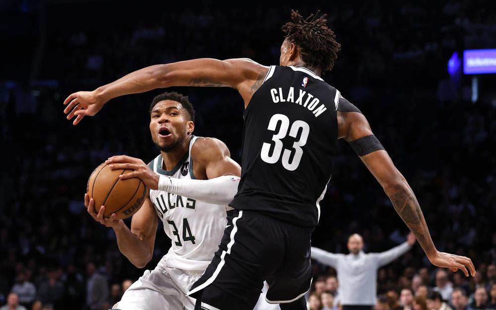 防守端疲于 防守端疲于