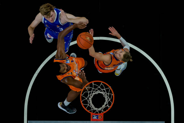 A与欧洲顶 A与欧洲顶