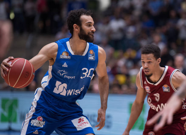 着法拉利管 着法拉利管