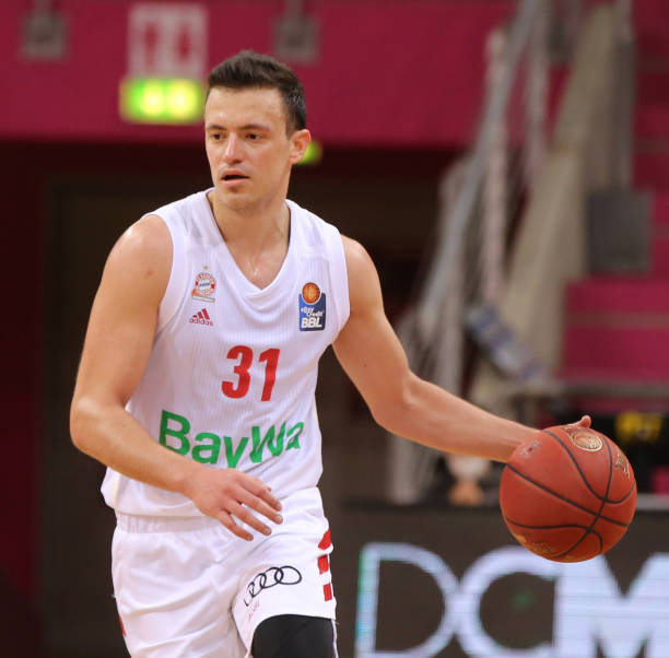 也向世界展 也向世界展